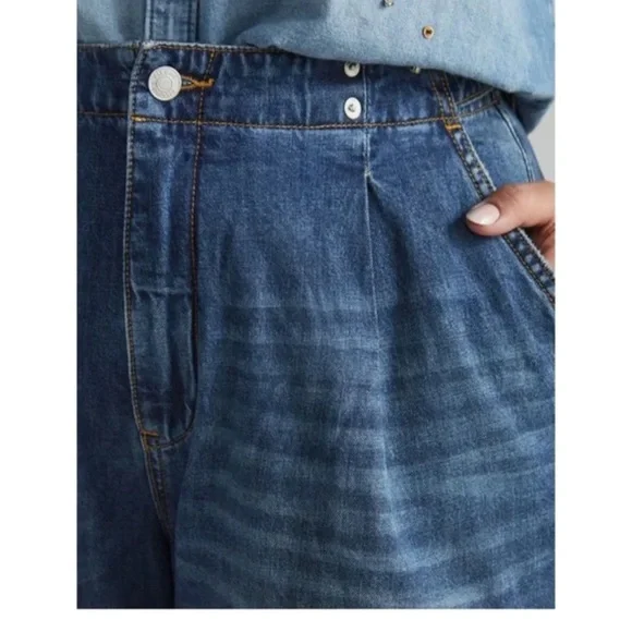 Pilcro The Pleated Baggy Jeans size 26P - Picture 4 of 13